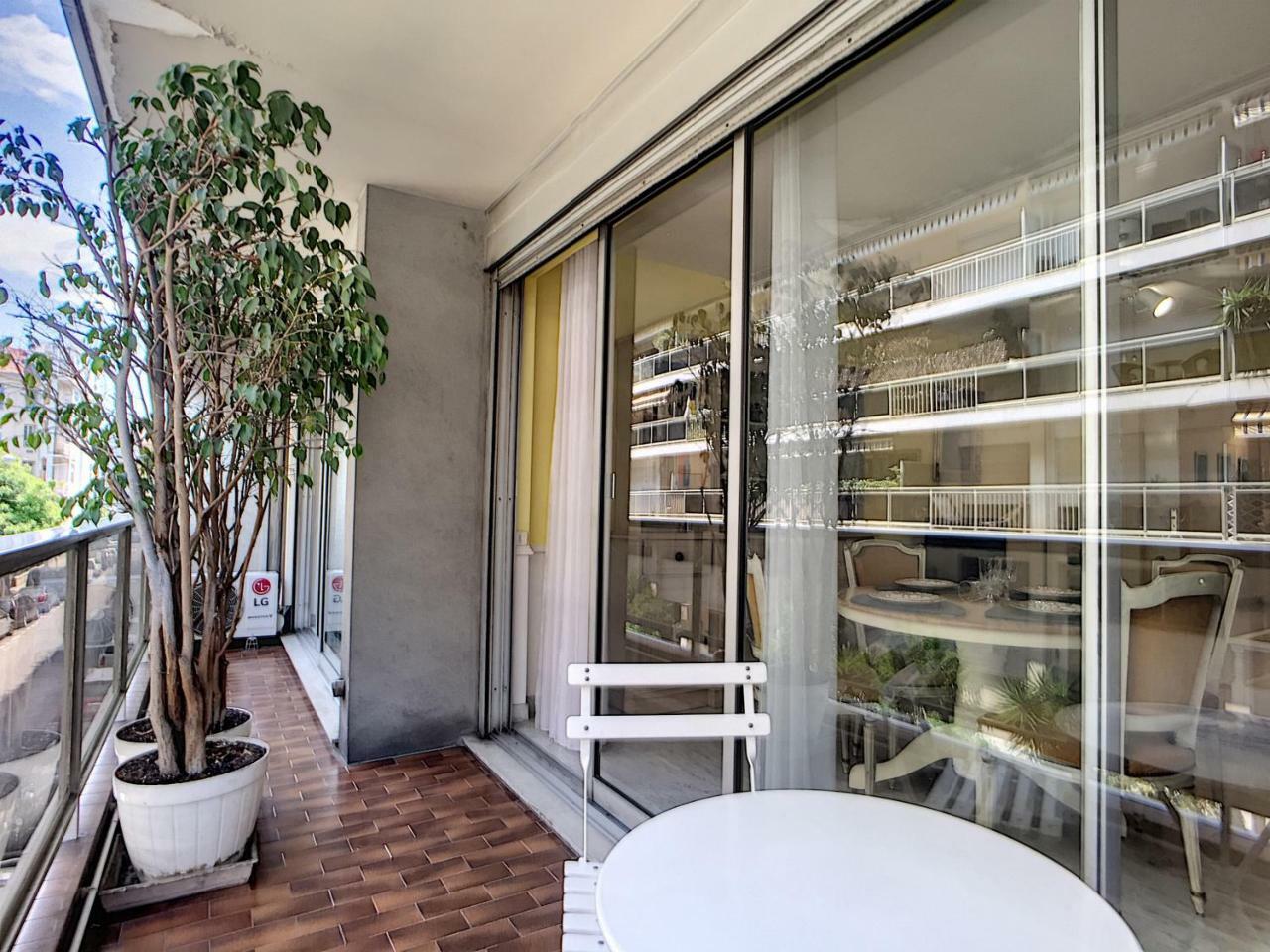 Nestor&Jeeves - Debussy Terrasse - Central - By Shopping Area Ницца Экстерьер фото